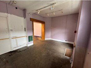 6 Main St, Grange Over Sands for lease Interior Photo- Image 2 of 3