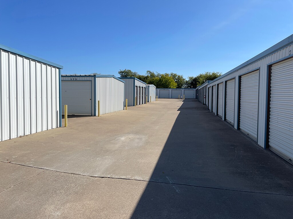 1501 S Main St, Cleburne, TX for sale Building Photo- Image 1 of 1