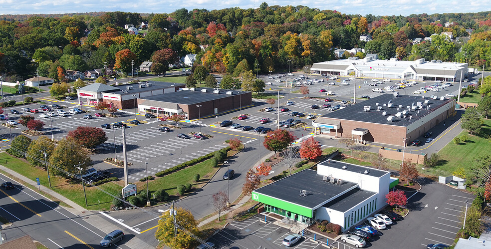 665-713 W Main St, New Britain, CT for lease - Building Photo - Image 3 of 8