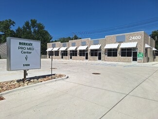 More details for 2400 Greenfield rd, Berkley, MI - Office for Lease