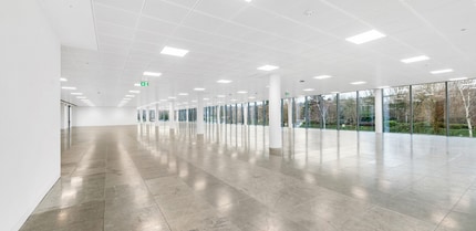 The Heights Heath, Weybridge for lease Interior Photo- Image 2 of 5