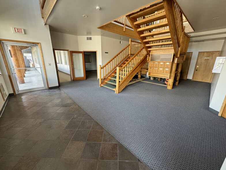 320 N 1st St, Hamilton, MT for lease - Interior Photo - Image 3 of 5