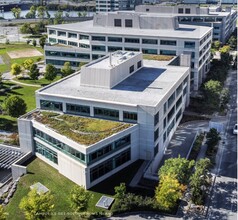 100 Ch De La Pointe N, Montréal, QC - aerial  map view - Image1