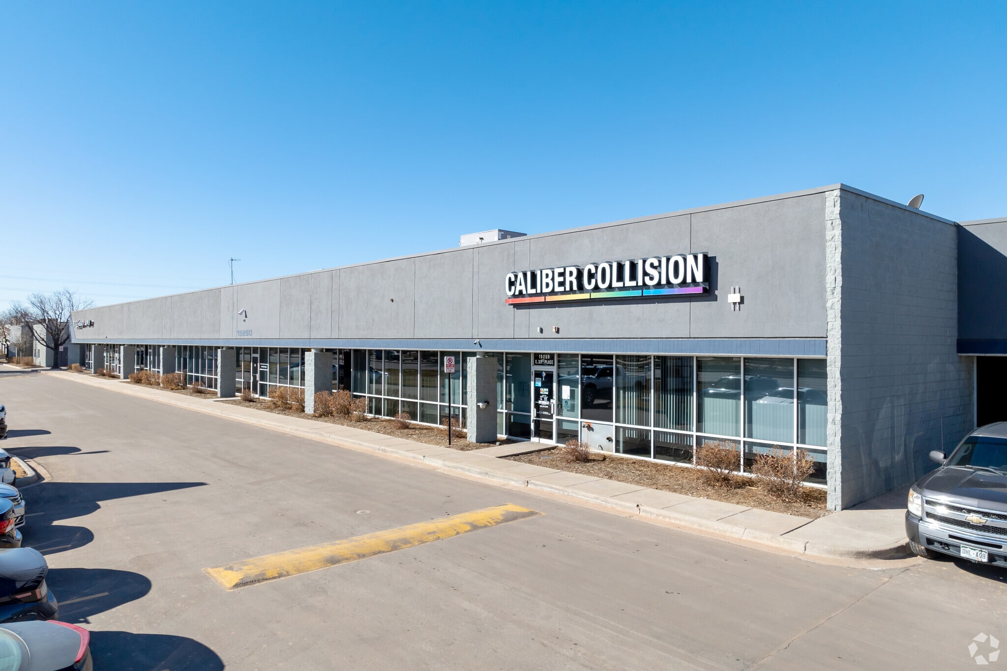 15250 E 33rd Pl, Aurora, CO for lease Building Photo- Image 1 of 20