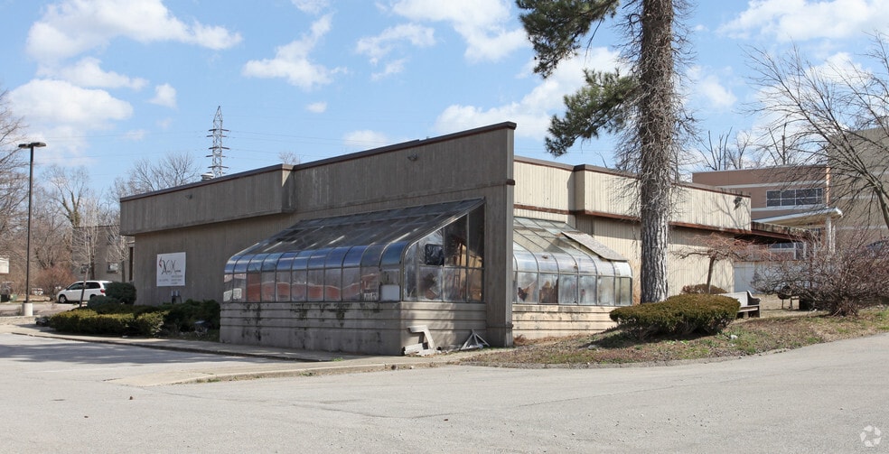 4400 Reading Rd, Cincinnati, OH for sale - Primary Photo - Image 1 of 1