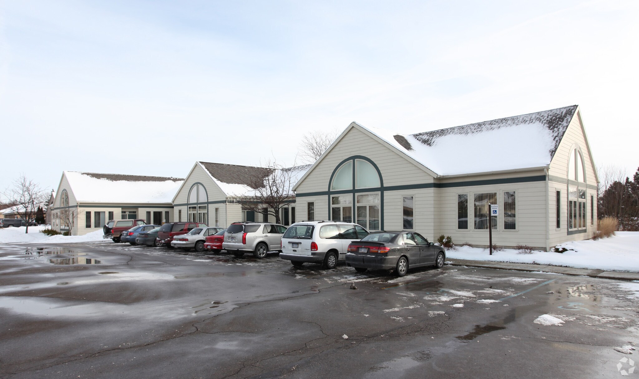 Office in Okemos, MI for sale Primary Photo- Image 1 of 1