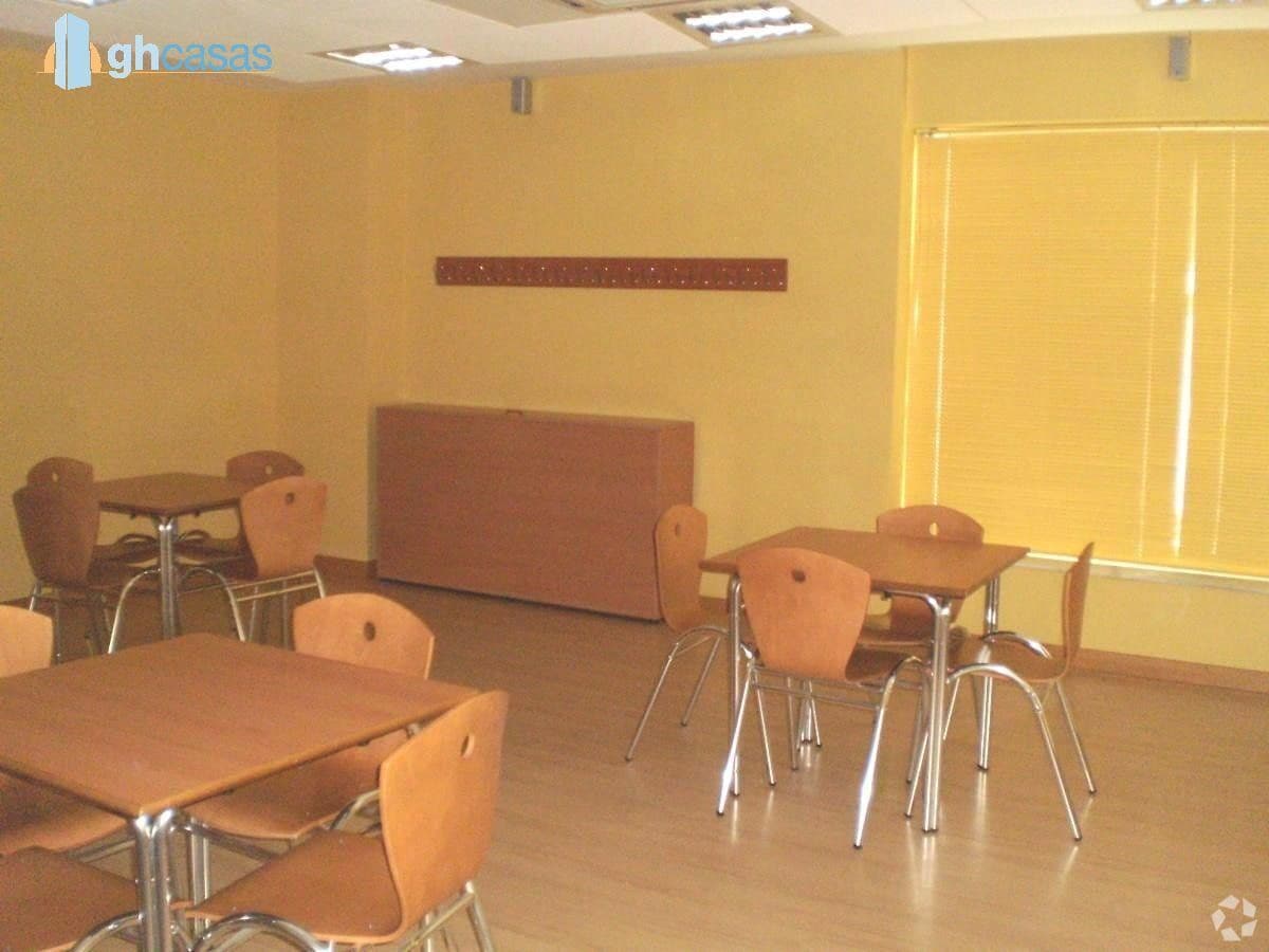 Retail in Talavera de la Reina, Toledo for lease Interior Photo- Image 1 of 2