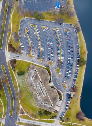 More details for 184 Shuman Blvd, Naperville, IL - Office for Lease