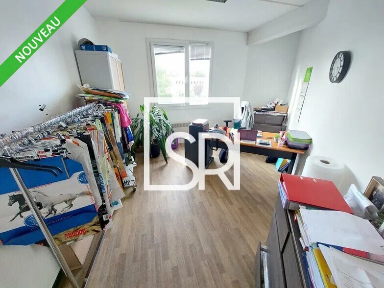 Office in Clermont-Ferrand for lease - Building Photo - Image 1 of 9