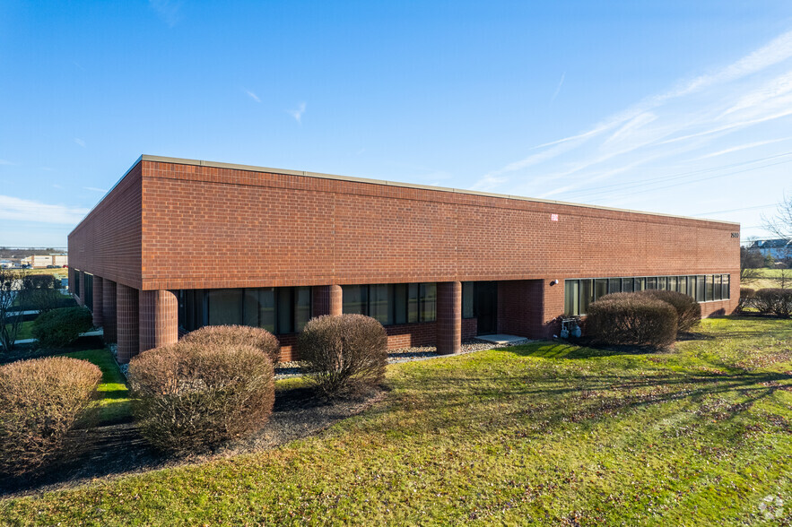 2500 Eisenhower Ave, Norristown, PA for lease - Building Photo - Image 1 of 5