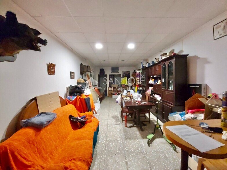 Retail in Alicante for sale - Building Photo - Image 3 of 11