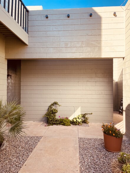 222 E Fry Blvd, Sierra Vista, AZ for sale - Building Photo - Image 3 of 5