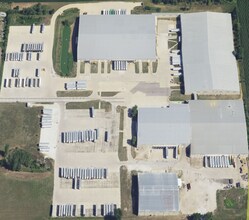 2314 Wilkins Dr, Chillicothe, IL - AERIAL  map view