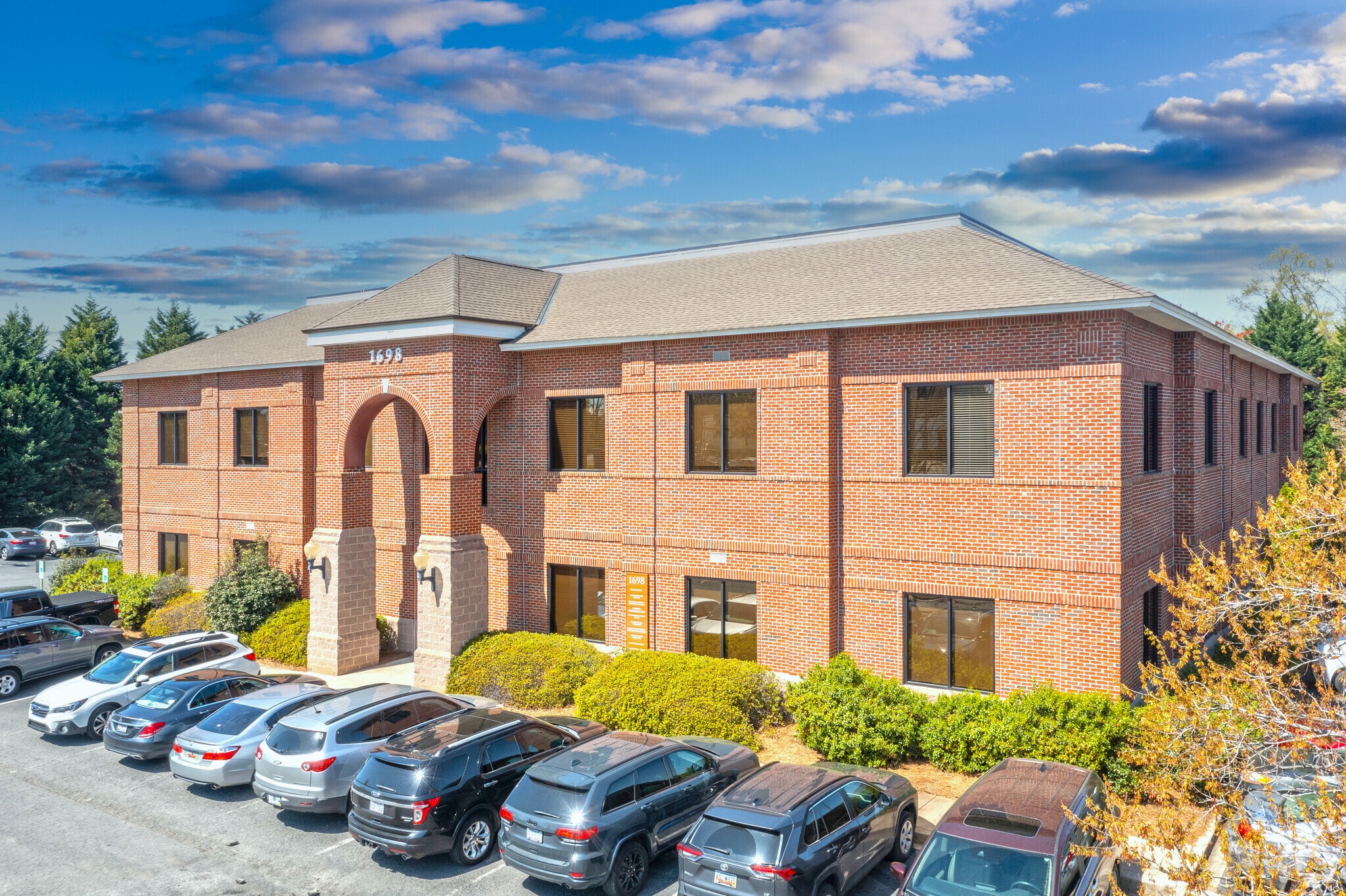 1698 Hwy 160 W, Fort Mill, SC 29708 Fort Mill 300