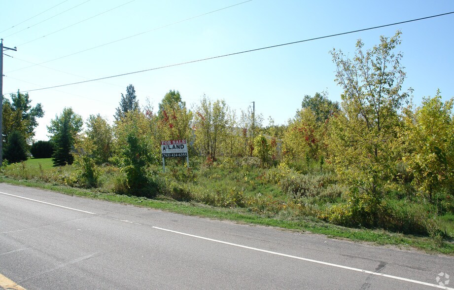 5735 Quam Ave NE, Corcoran, MN 55374