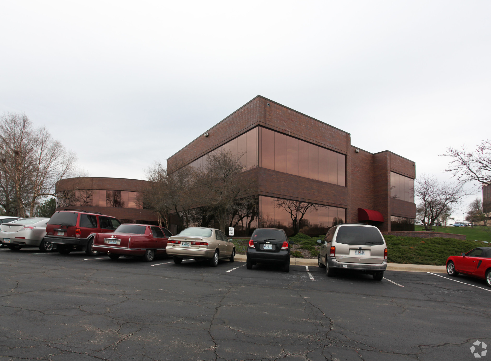 7304 W 130th St, Overland Park, KS for lease Primary Photo- Image 1 of 3