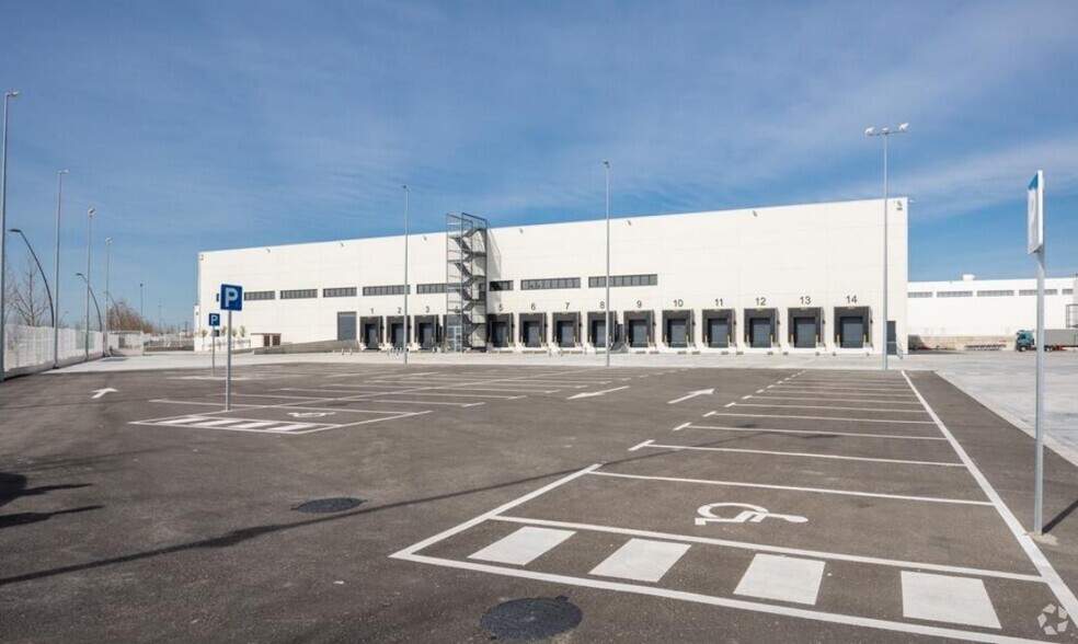 Industrial in Getafe, MAD for lease - Building Photo - Image 3 of 3