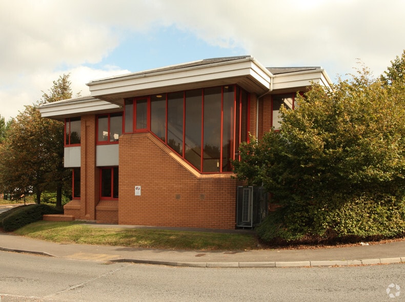 Lime Kiln Clos, Stoke Gifford for sale - Building Photo - Image 2 of 4