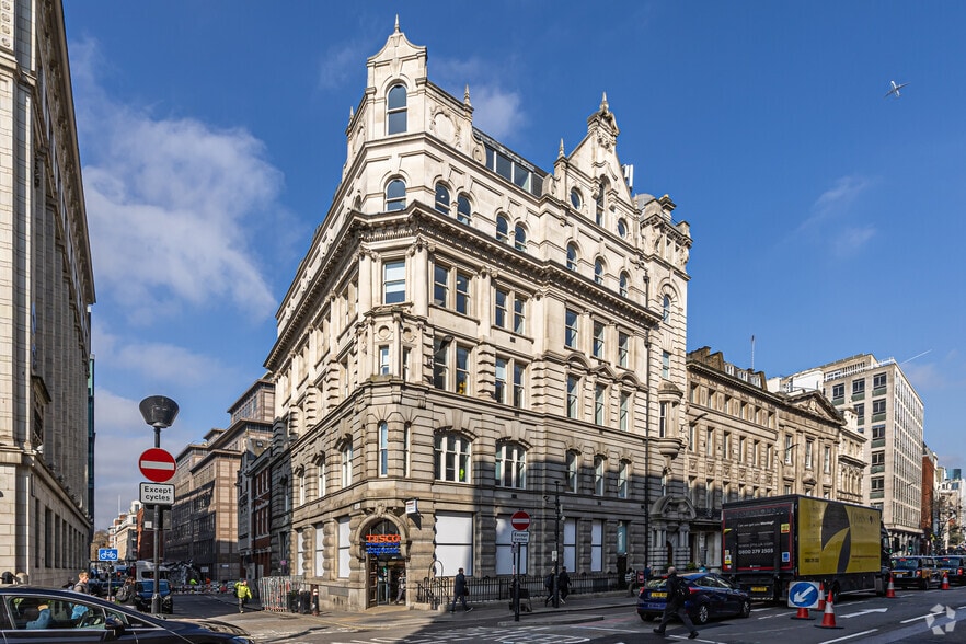 16-18 New Bridge St, London for sale - Building Photo - Image 1 of 11