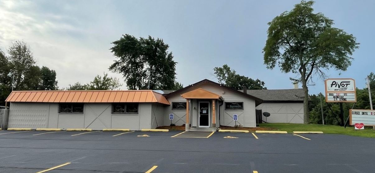 11217 Whitcomb St, Crown Point, IN for sale Building Photo- Image 1 of 1