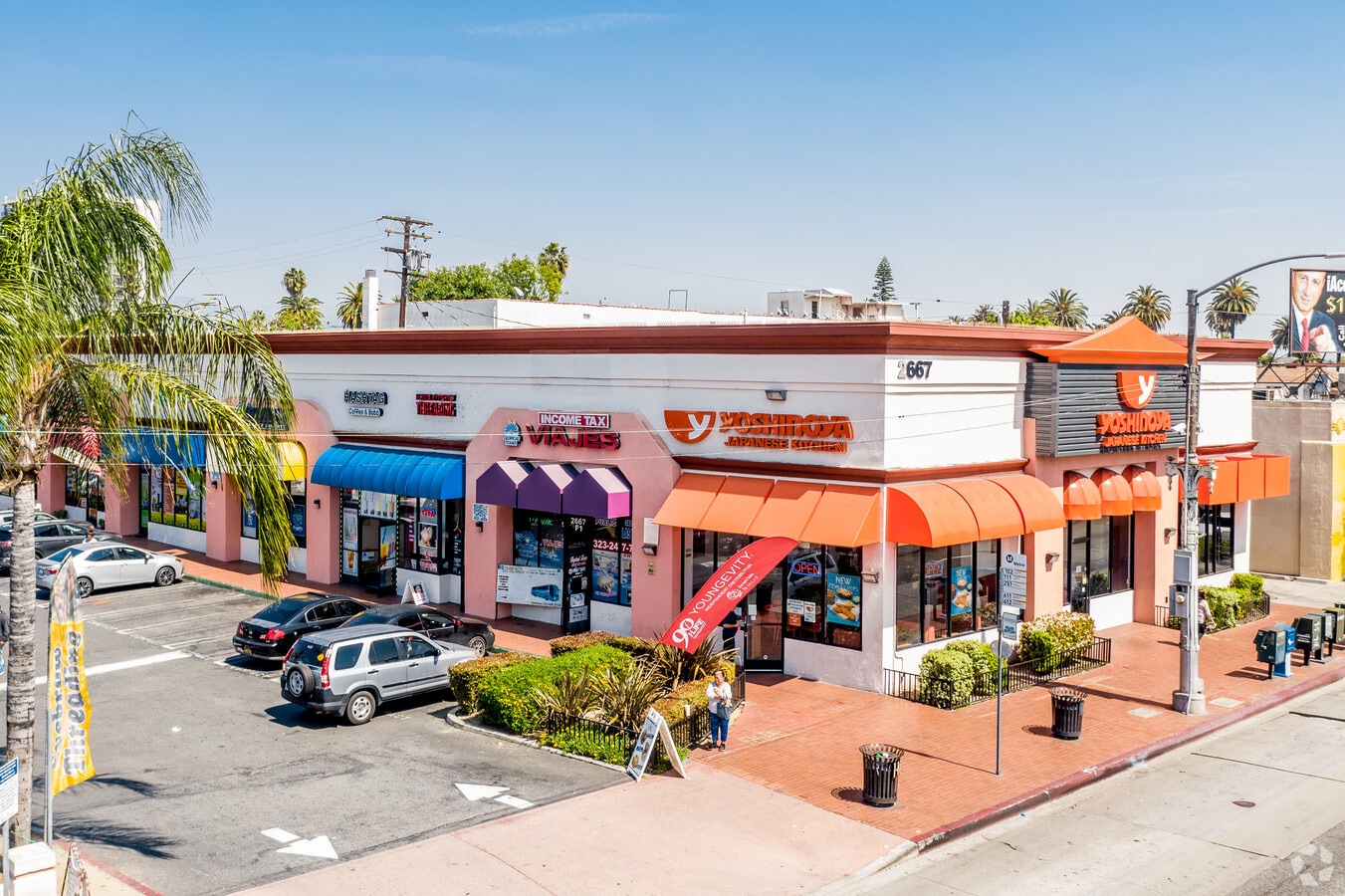 26612667 E Florence Ave, Huntington Park, CA 90255 Plaza De La