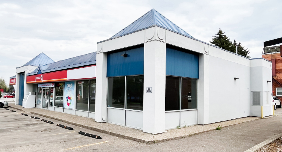 102 6th Ave, Medicine Hat, AB for sale Building Photo- Image 1 of 2