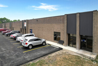 More details for 221 S Franklin Rd, Indianapolis, IN - Industrial for Lease