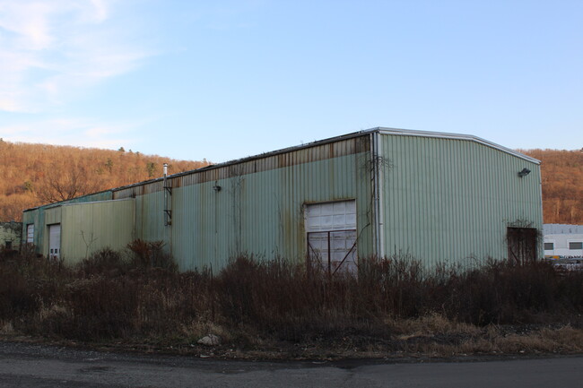 More details for 103 Breault Rd, Beacon Falls, CT - Industrial for Lease