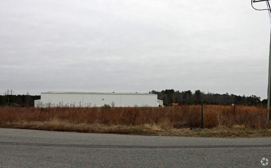 Ready Mix Dr, West Point, VA for sale - Primary Photo - Image 1 of 1