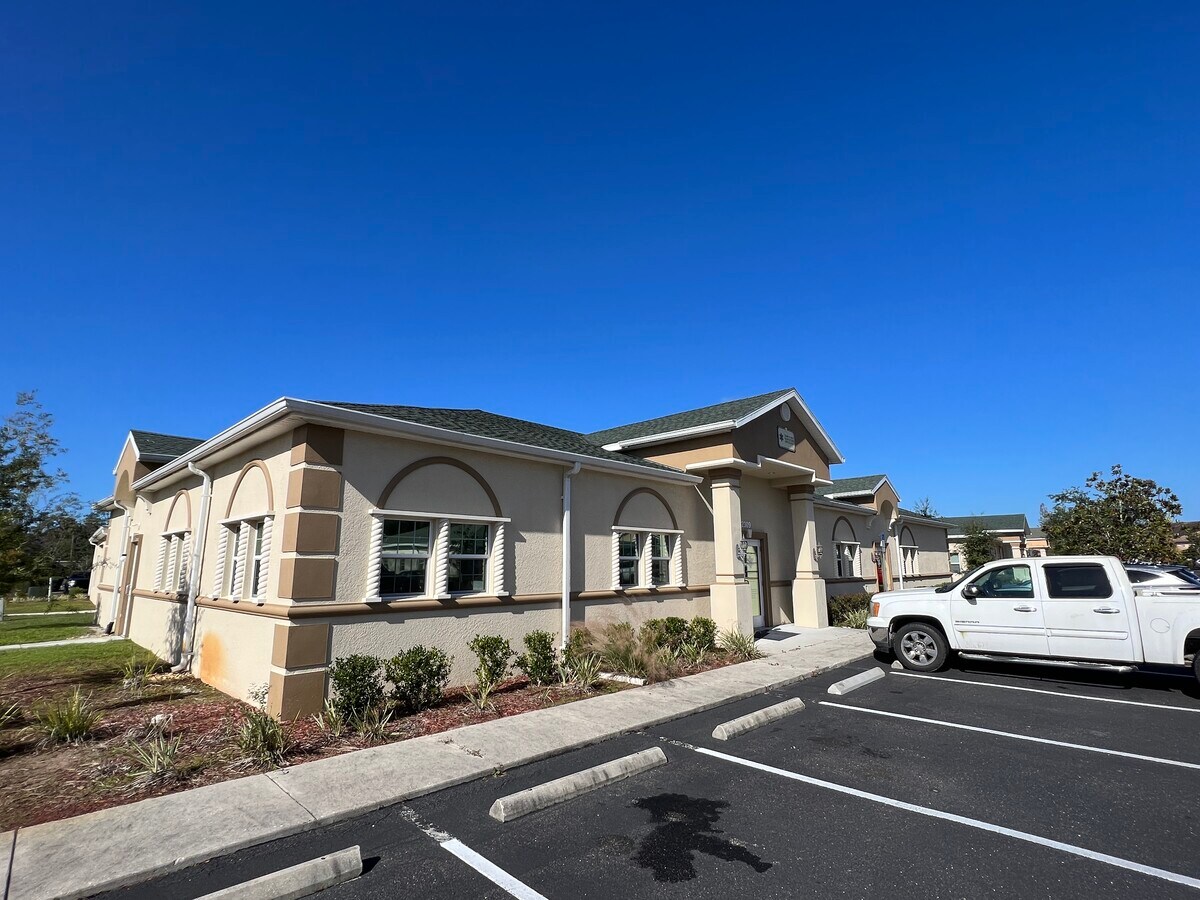 2309 Crestover Ln, Wesley Chapel, FL 33544 Cypress Ridge Prof Ctr