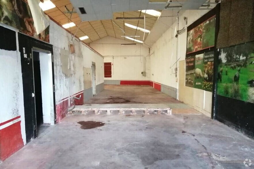Calle Hierro, 4, Villalbilla, Madrid for sale - Building Photo - Image 1 of 1