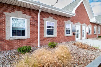 95 Canal Landing Blvd, Rochester, NY for lease Building Photo- Image 1 of 1