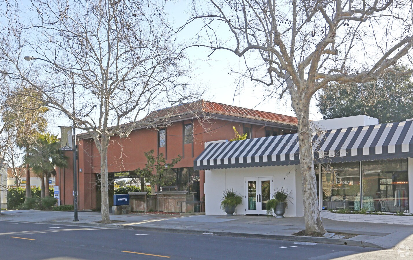 536 N Santa Cruz Ave, Los Gatos, CA 95030