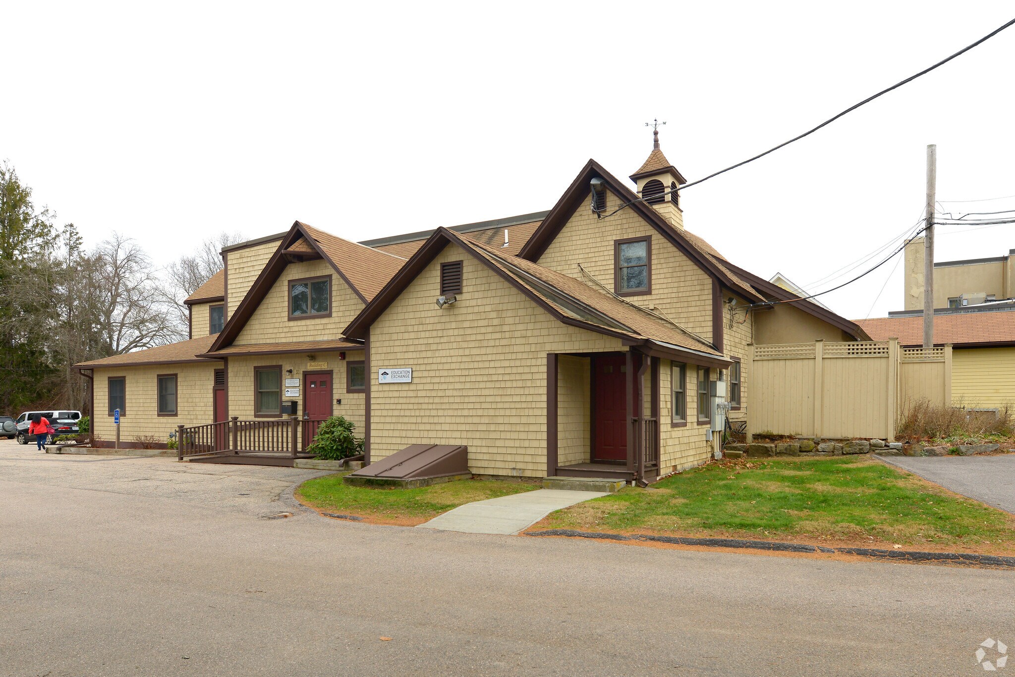 33 North Rd, South Kingstown, RI for sale Primary Photo- Image 1 of 1