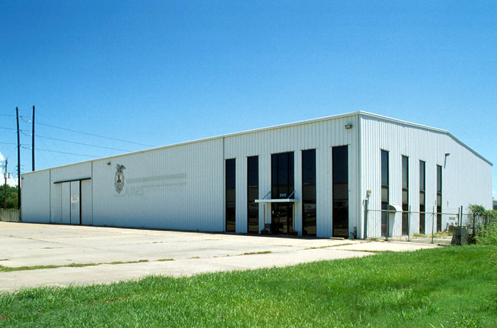 240 E Barbours Cut Blvd, La Porte, TX for sale Primary Photo- Image 1 of 1