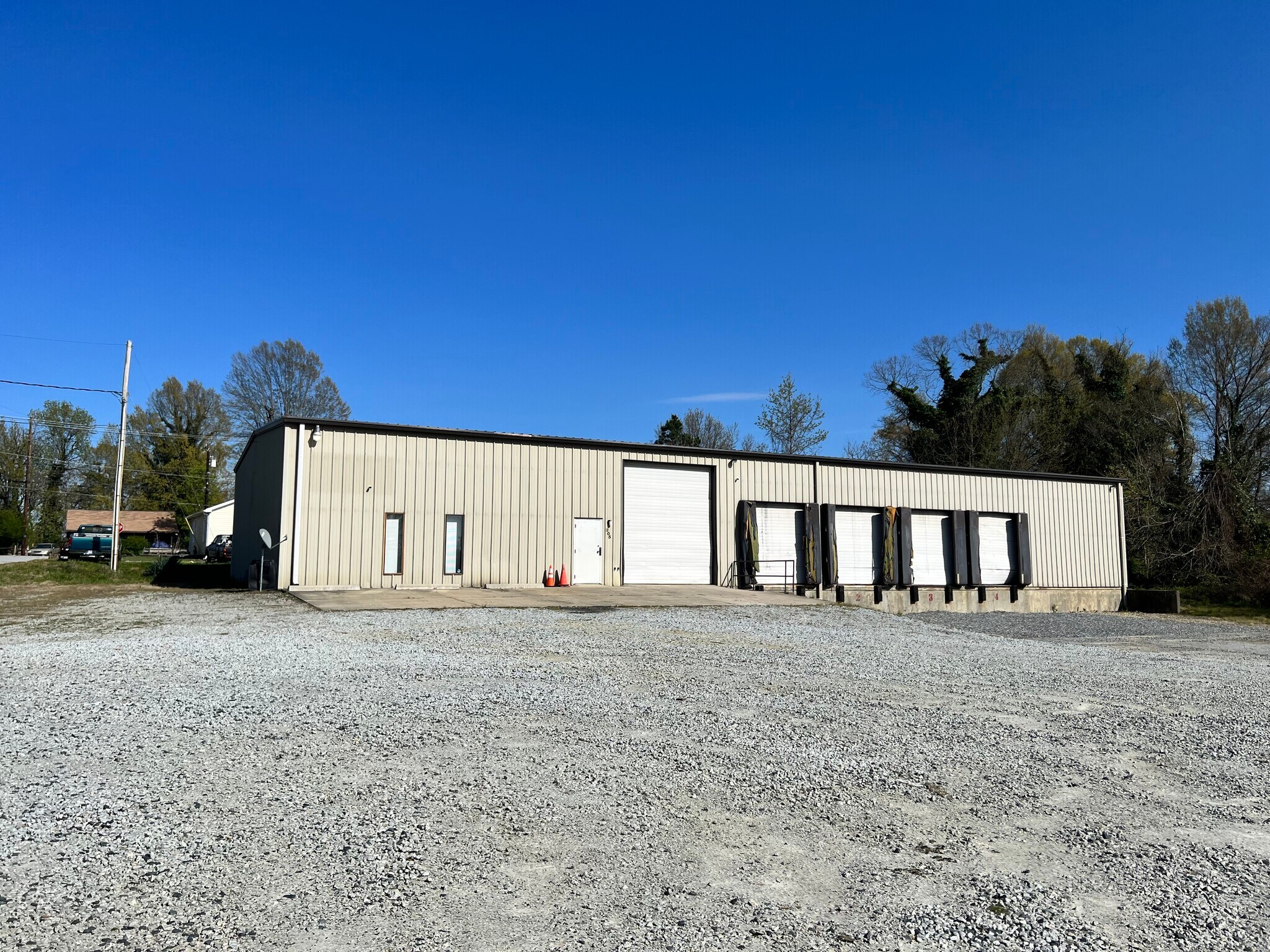 205 Westview Pl, High Point, NC for sale Building Photo- Image 1 of 1