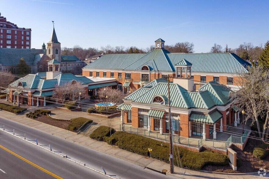 444 E Main St, Lexington, KY 40507