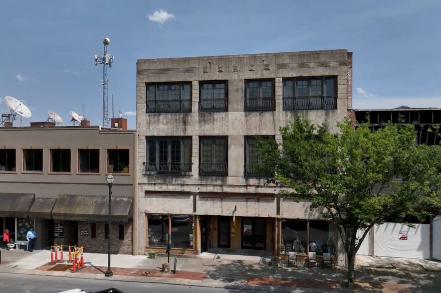 217 Broad St, Kingsport, TN for sale - Building Photo - Image 3 of 12