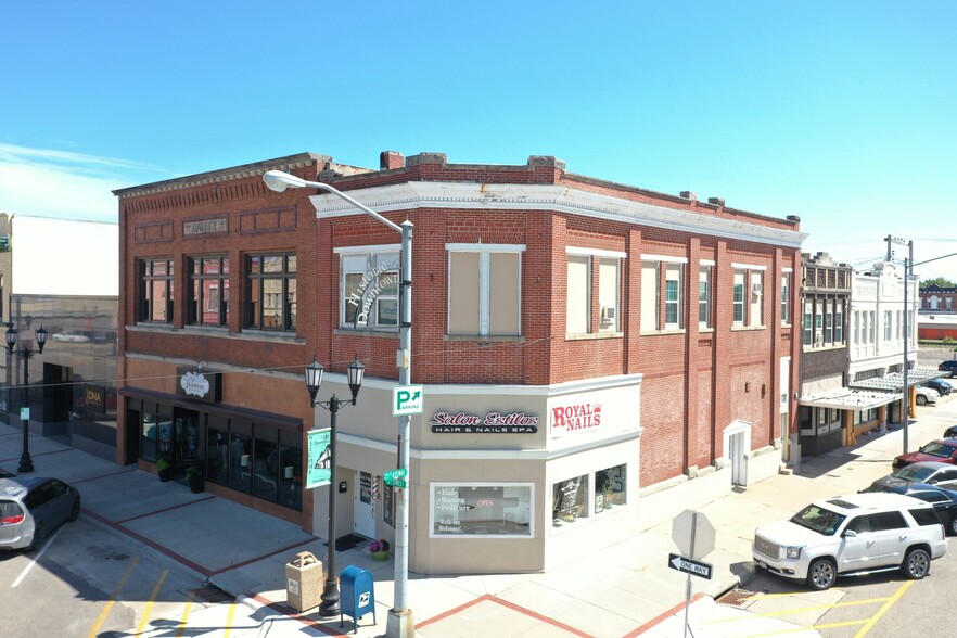 2423 13th St, Columbus, NE for sale - Primary Photo - Image 1 of 1