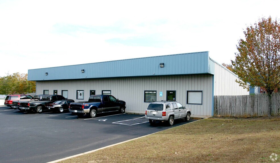 370 Franklin Dr, Dacula, GA for sale - Primary Photo - Image 1 of 1