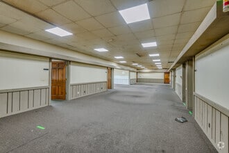 7900 W Tower Ave, Milwaukee, WI for lease Interior Photo- Image 2 of 12