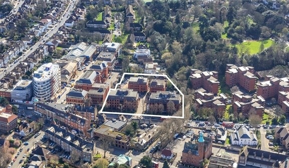 298 Regents Park Rd, London for lease - Building Photo - Image 3 of 9