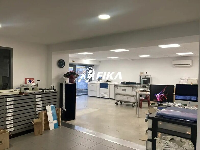 Flex in Estancarbon for lease - Interior Photo - Image 2 of 5