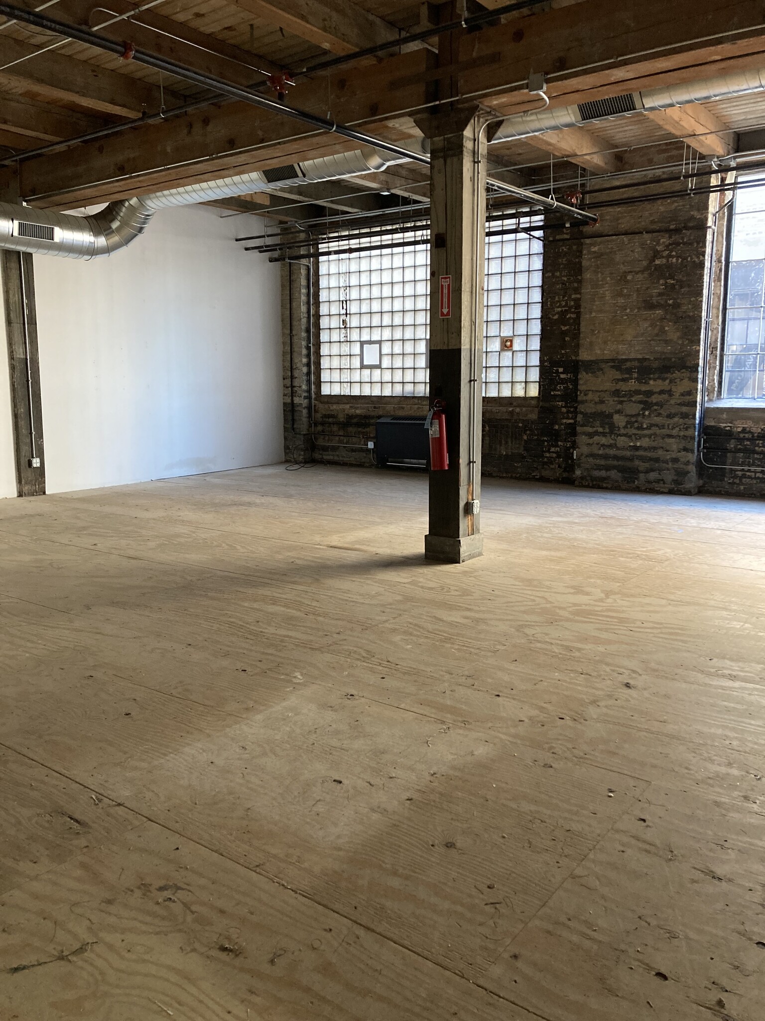 4348 W Lake St, Chicago, IL for lease Building Photo- Image 1 of 1