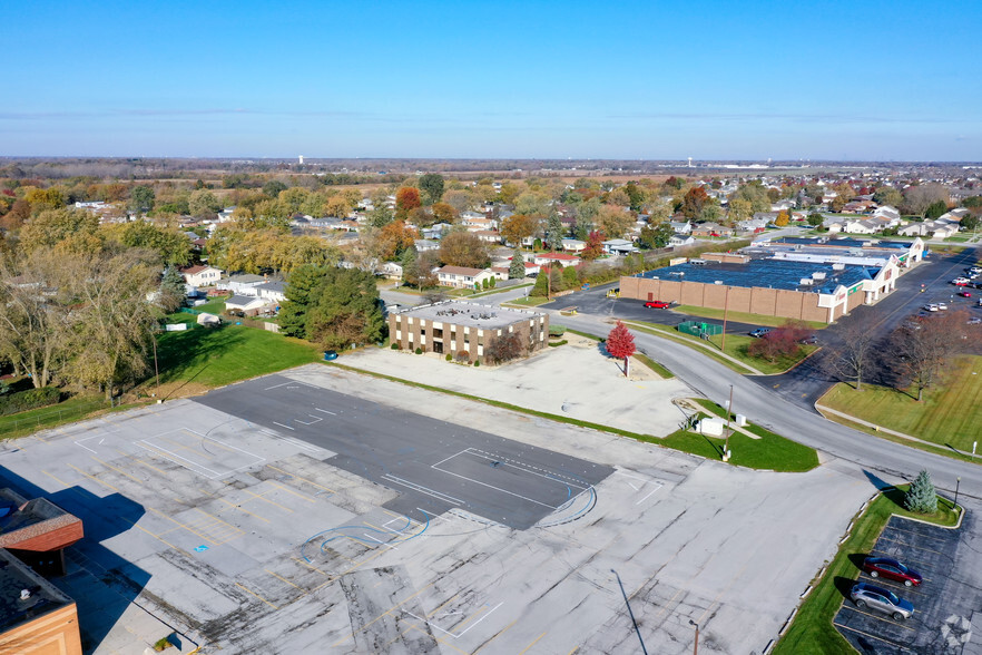 200 Monticello Dr, Dyer, IN for lease - Aerial - Image 2 of 2