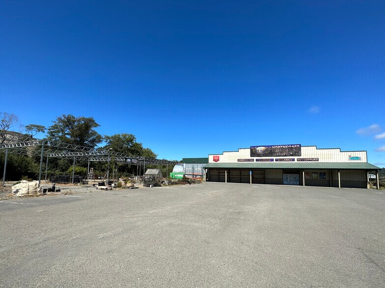 126 Dinsmore Dr, Fortuna, CA for lease - Building Photo - Image 3 of 17