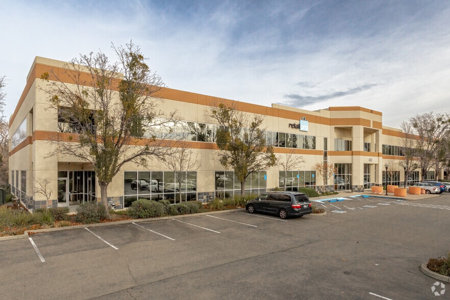 400 Plaza Dr, Folsom, CA for sale - Building Photo - Image 1 of 25