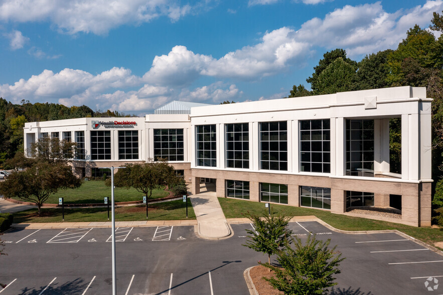 2510 Meridian Pky, Durham, NC for lease - Building Photo - Image 1 of 13