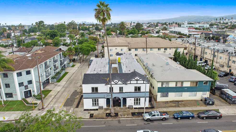 4201 Council St, Los Angeles, CA for sale - Building Photo - Image 3 of 24