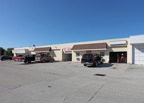 4807-4813 NE 11th Ave, Oakland Park FL - Warehouse